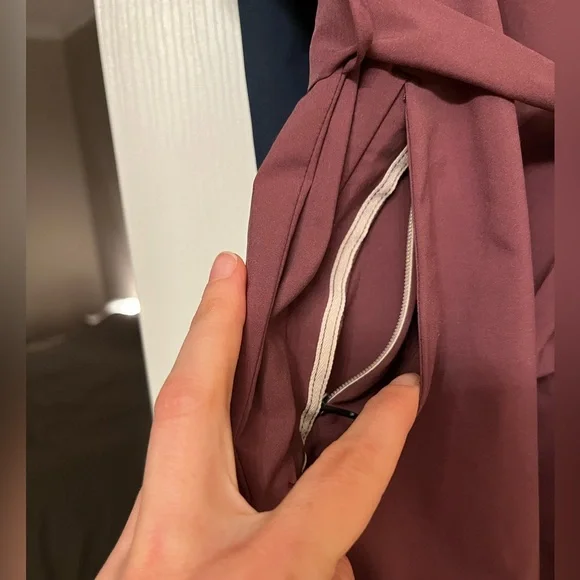 Arcteryx Contenta Belted dress Small Mauve - Picture 4 of 8